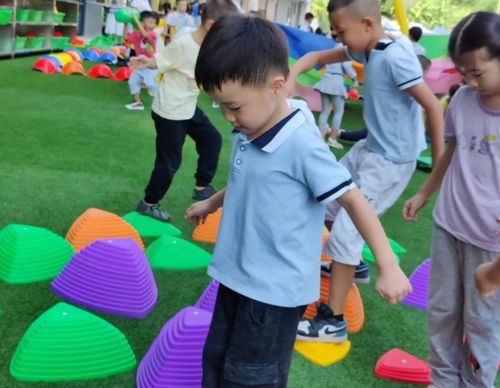 催生三胎不见效,幼儿园将迎来大调整,家长表示 后顾之忧解决了