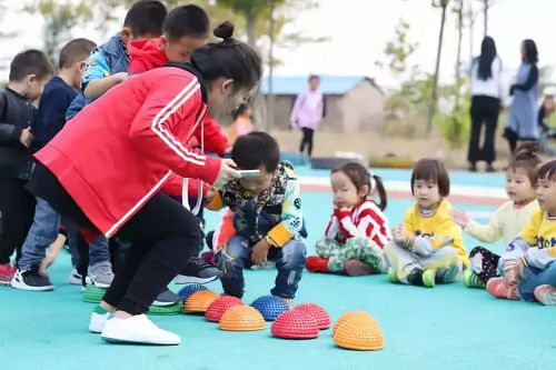 孩子不会说谎,幼儿的权益谁来保障 甘肃一幼儿园被曝用针扎孩子
