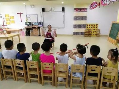 宁阳大地金桥幼儿园先进教师--胡静 静听花语,静待花开
